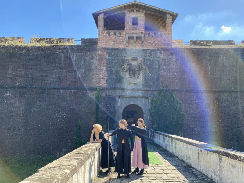 Apertura straordinaria pomeridiana e performance di teatro danza ispirata a "La Casa di Bernarda Alba" di Federico Garcìa Lorca